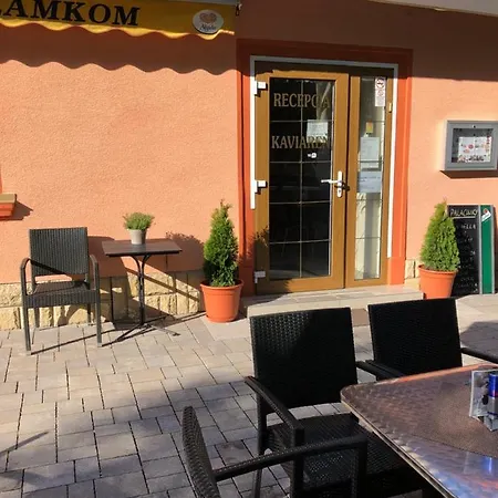 Casa de hóspedes Pod Zámkom 2*